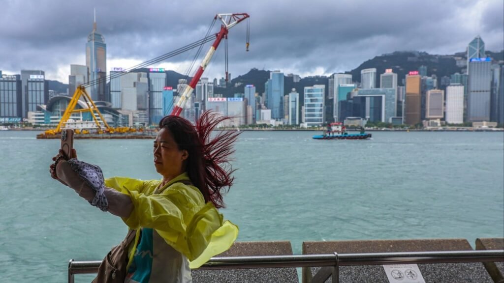 Severe Tropical Storm Wutip: Hong Kong to issue T3 signal between 12pm and 2pm