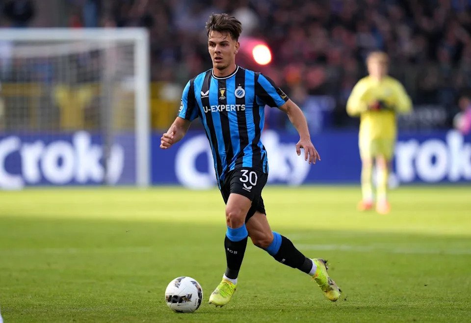 BRUSSELS, BELGIUM - MAY 04: Ardon Jashari #30 of Club Brugge KV dribbles the ball in the first half of the Croky Cup Final between Club Brugge KV and RSC Anderlecht at King Baudouin Stadium on May 04, 2025 in Brussels, Belgium. (Photo by Alex Bierens de Haan/Getty Images)
