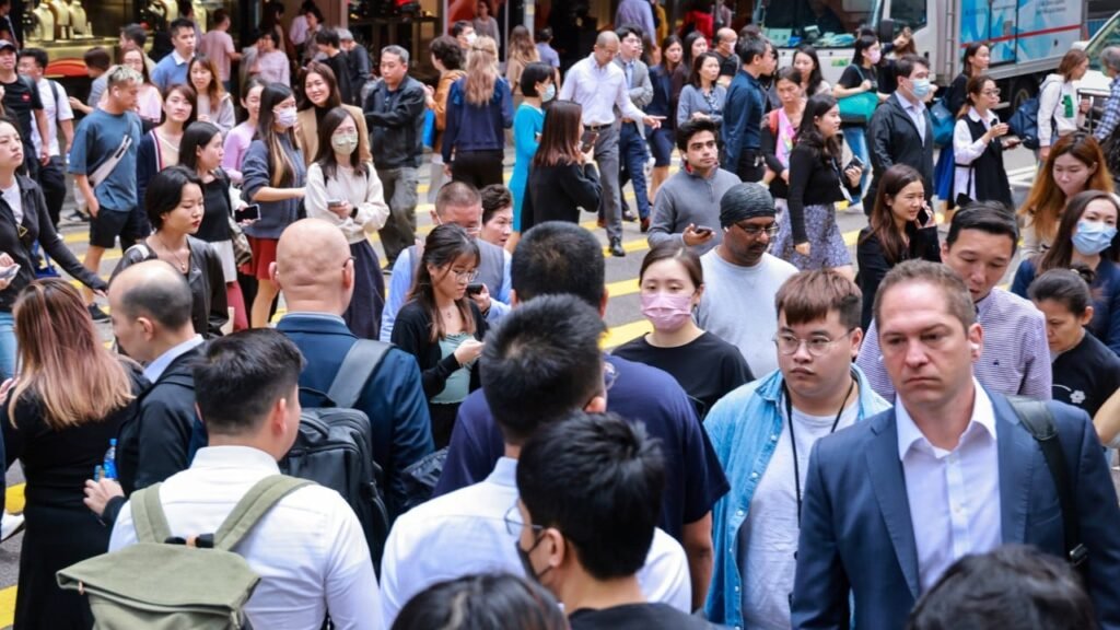 Work-life balance top reason Hongkongers are quitting jobs, survey finds