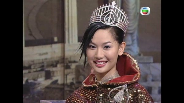 徐子珊演藝生涯回顧：歌影視三棲事業巔峰急流勇退 息影後僅一次公開現身