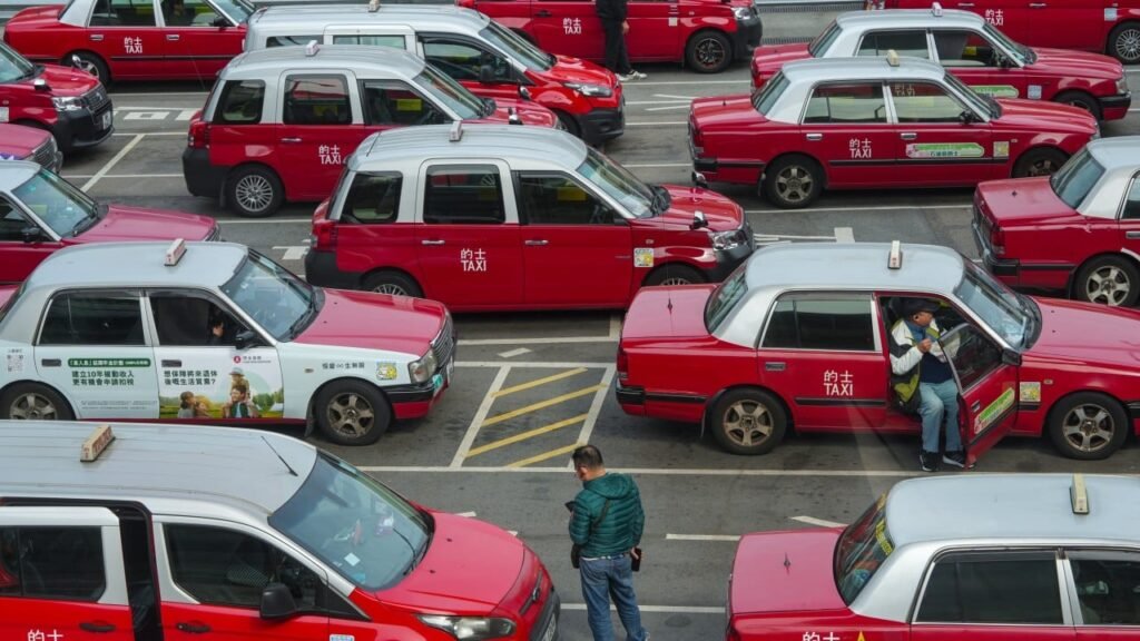 Opinion | No way should Hong Kong bail out taxi licence holders