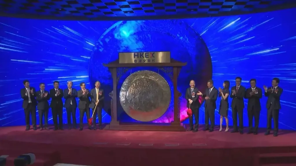 Mainland enterprises accelerate global expansion through Hong Kong IPOs