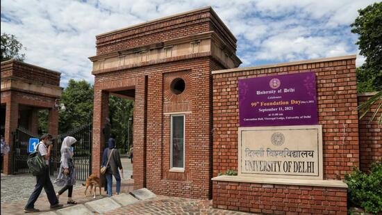 Among the proposed papers dropped were four discipline-specific electives . (SANCHIT KHANNA/HT PHOTO)