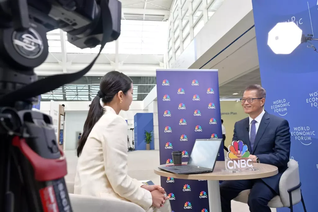 FS continues visit to Tianjin  Source: HKSAR Government Press Releases