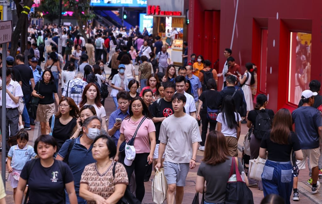 Health authorities say that HK$2.7 billion in medical expenses could be saved if 200,000 people join the scheme. Photo: Nora Tam