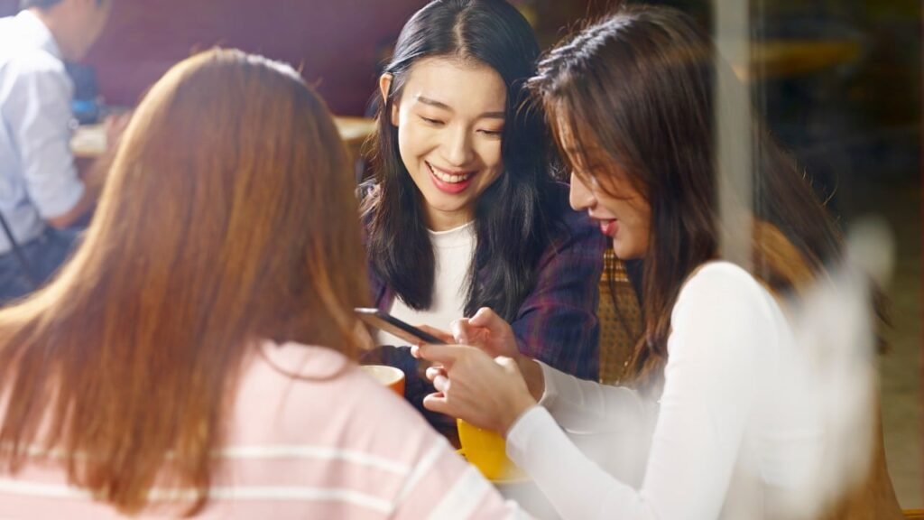 Payment Connect: Hongkongers, mainland China residents embrace service on launch day