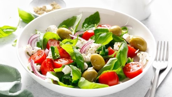 Say yes to healthy eating this yoga day.(Shutterstock)