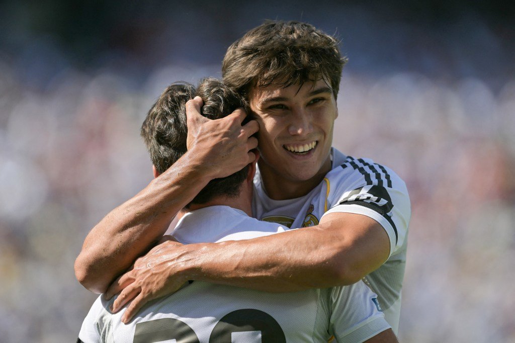 Fran Farcia (L.) celebrates with Gonzalo Garcia during the Real Madrid-Borussia Dortmund match on July 5, 2025.