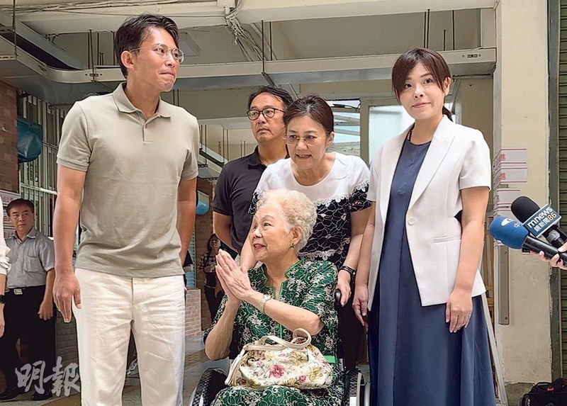 柯文哲未能一起投票 妻遺憾 - 20250727 - 港聞 - 每日明報