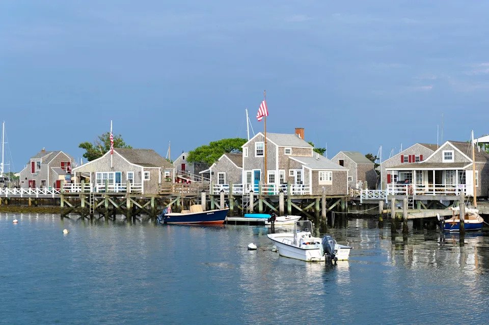 nantucket island. the harbor.