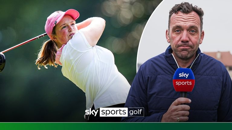 Lottie Woad has announced her move to turn pro.
