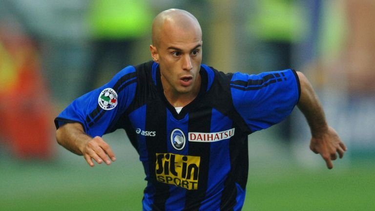 Andrea Soncin of Atalanta in action during the Serie A match between Parma and Atalanta at the Stadio Ennio Tardini on October 29, 2006