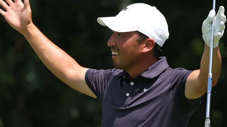 Doug Ghim's three-under second round at the John Deere Classic saw him retain the lead at the halfway stage