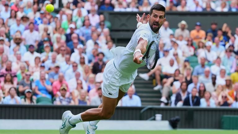Djokovic turned back the clock in one of the rallies of the tournament