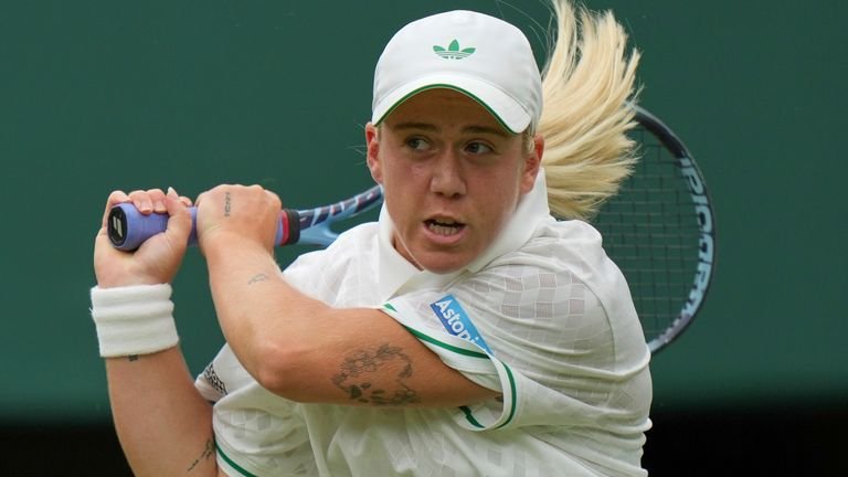 Sonay Kartal in action at Wimbledon 2025