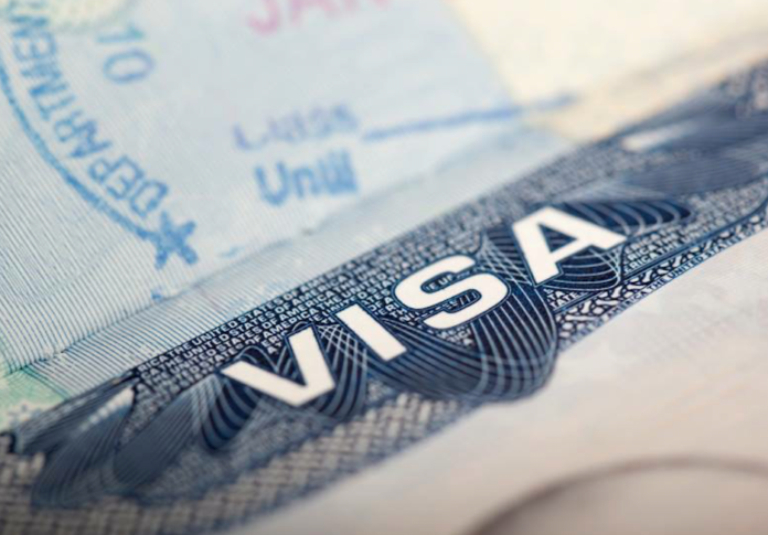 Colombians to Pay Higher Visa Fees with Trump's "Beautiful Bill"
