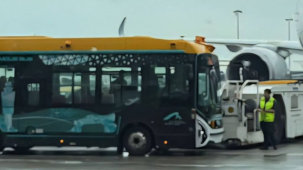 Driverless shuttle bus hits tow tractor in second Hong Kong airport collision