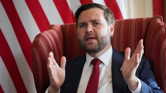 Vance said that US was aiming for a settlement which would be accepted by both countries.(via REUTERS)
