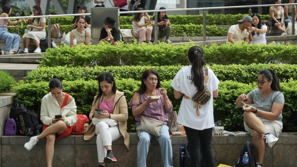 Pricey dental care, lack of options on Sundays leave Hong Kong helpers desperate