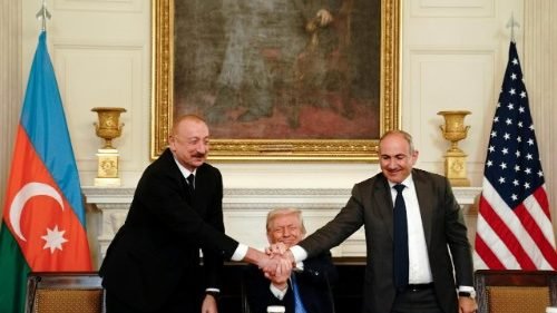 Armenia and Azerbaijan sign 'milestone' peace deal