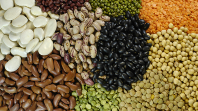 Natural foods for affordable nutrition: Healthy eating without overspending