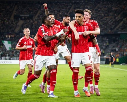 Real Betis Balompie V Nottingham Forest - UEFA Europa League, Sevilla, Spain - 24 Sep 2025Mandatory Credit: Photo by Matthieu Mirville/ZUMA Press Wire/Shutterstock (15502788b)
Igor JESUS of Nottingham Forest celebrate his goal with teammates during the UEFA Europa League, League Phase MD1 match between Real Betis Balompie and Nottingham Forest at Estadio La Cartuja on September 24, 2025 in Sevilla, Spain. Rafael Roman
Real Betis Balompie V Nottingham Forest - UEFA Europa League, Sevilla, Spain - 24 Sep 2025