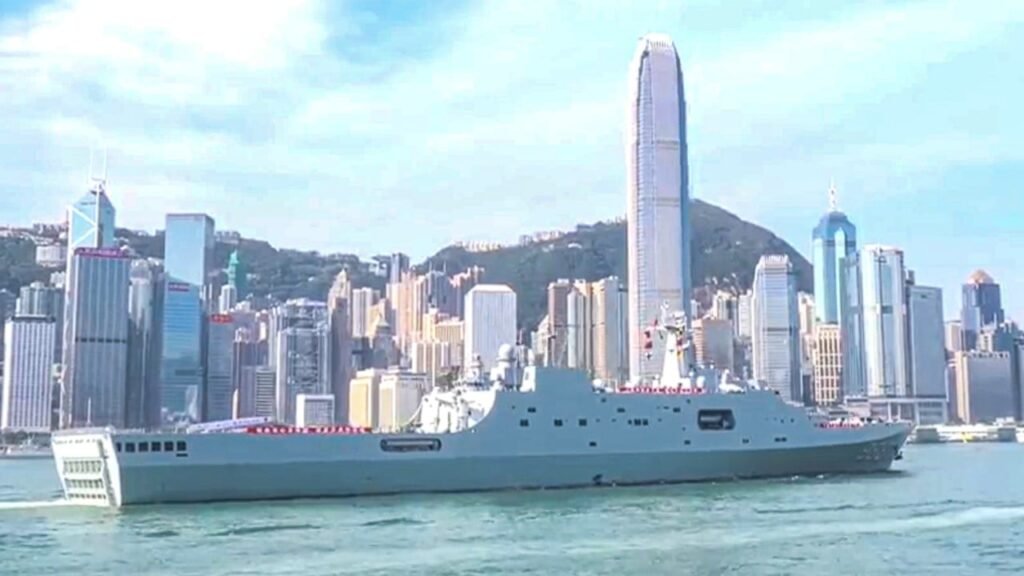 Hong Kong welcomes 2 PLA Navy vessels for National Day celebrations