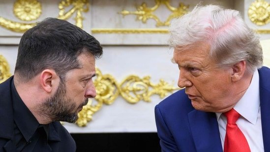 Ukraine President Volodymyr Zelensky and US President Donald Trump participate in a meeting in the Oval Office of the White House in Washington, DC, on August 18. Trump met with Zelensky on Tuesday on the sidelines of the UNGA gathering of world leaders.(AFP file)
