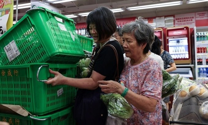 China shutters schools, businesses in 10 cities as Super Typhoon Ragasa approaches