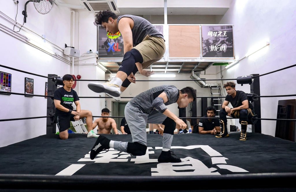 Wrestlers practise at an HKWF Academy of Pro Wrestling training session. Photo: Jonathan Wong