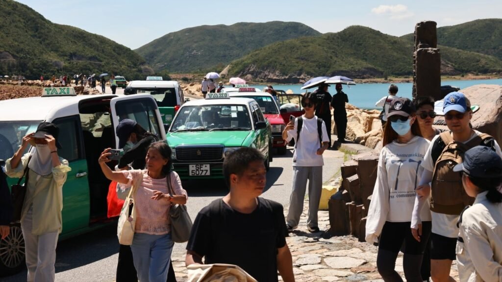 Hong Kong’s No 2 official vows to enhance East Dam travel with better Wi-fi, traffic