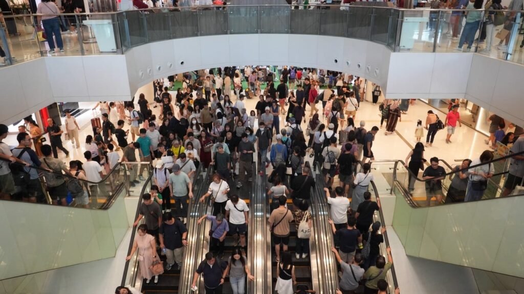 Hong Kong’s retail recovery accelerates as August sales rise by 3.8%