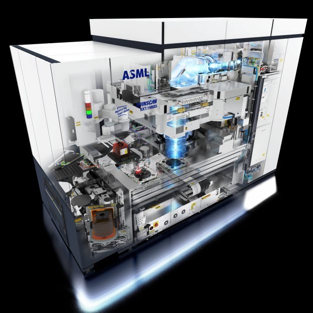 [News] China Reportedly Damaged DUV Machine in Reverse-Engineering, Called ASML for Help