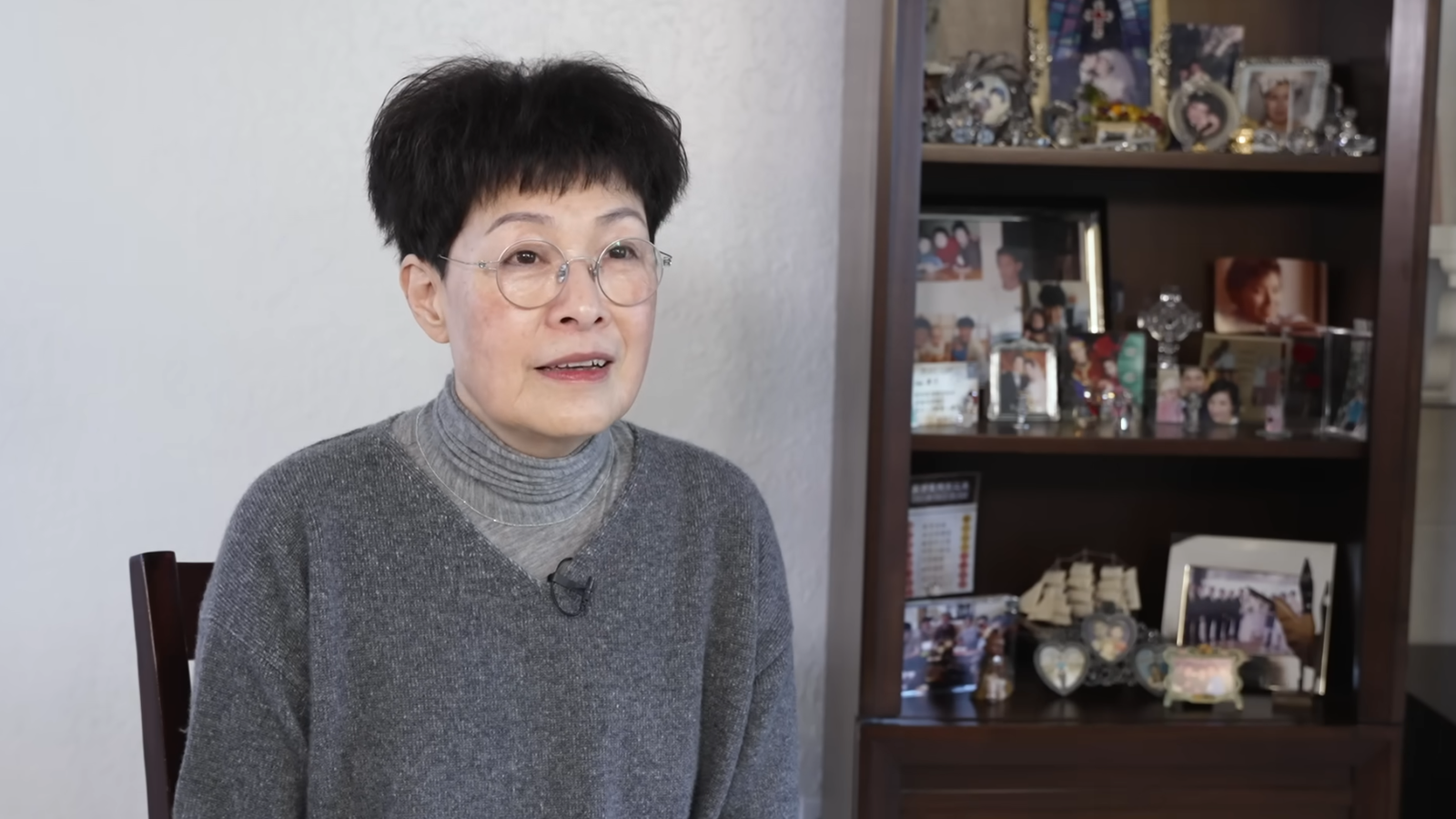 現年70歲的前無綫藝人黃愷欣，近日接受《恩雨之聲》訪問大談近況。