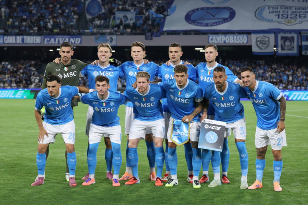 NAPLES, ITALY - SEPTEMBER 22: SSC Napoli players posing before the Serie A match between SSC Napoli and Pisa SC at Stadio Diego Armando Maradona on September 22, 2025 in Naples, Italy. (Photo by Francesco Pecoraro/Getty Images)