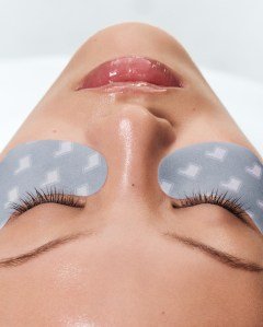 Hailey Bieber's Rhode Launches Peptide Eye Prep Patches