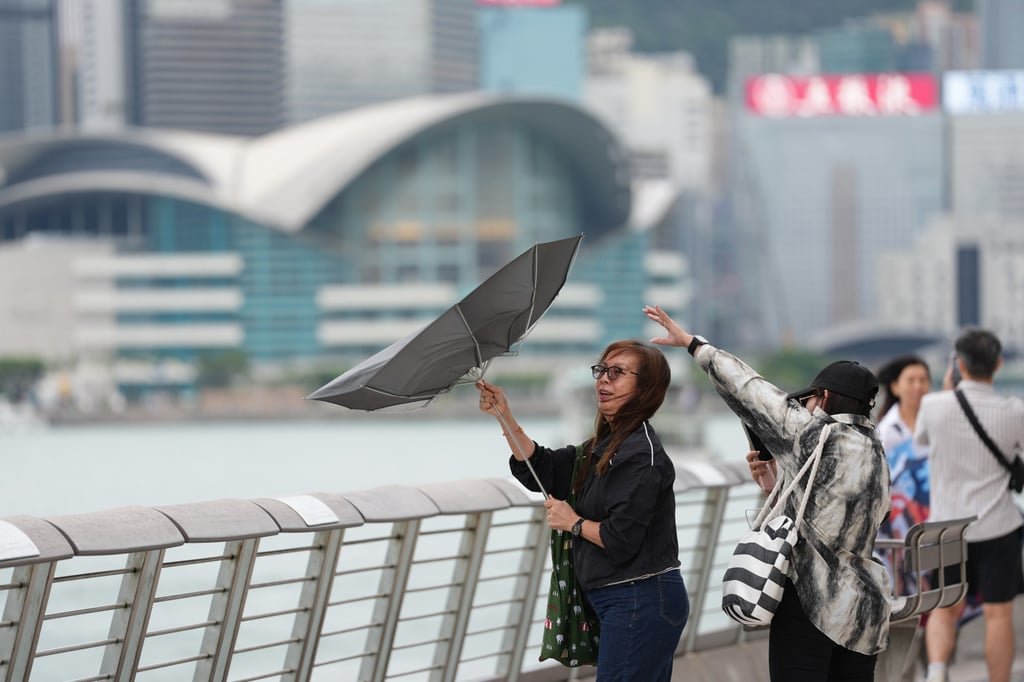 The forecaster says the weather will become brighter in the latter part of this week. Photo: Jelly Tse