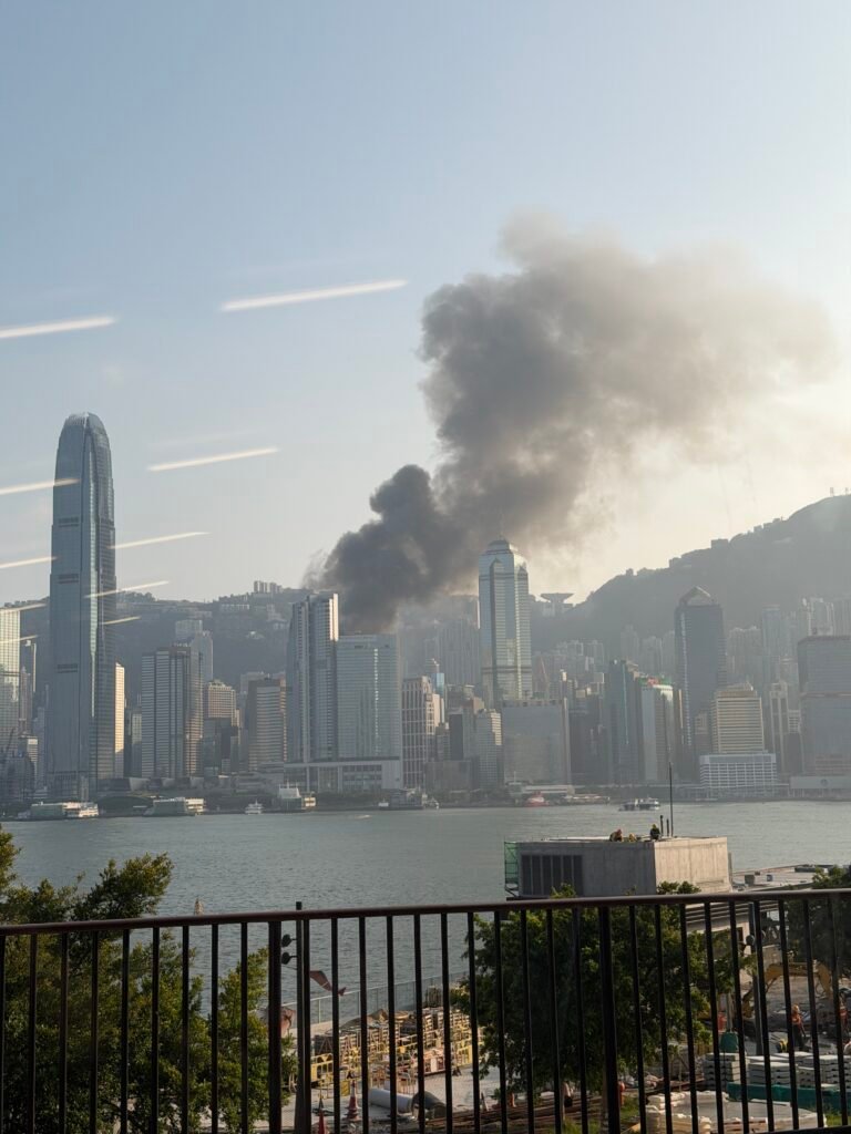 Fire breaks out in HK’s Central business district