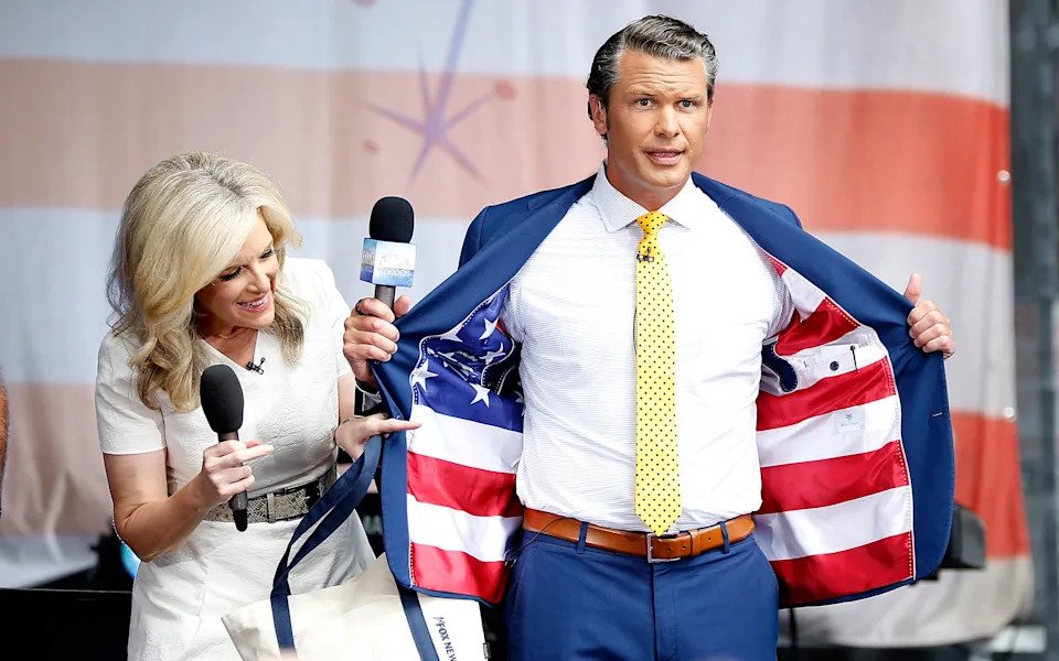 In the past Mr Hegseth has use dhis clothes to display the US flag