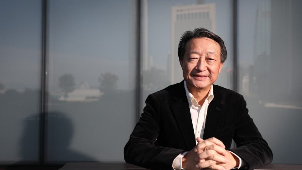 Hong Kong lawyer Ambrose Lam becomes 29th lawmaker to withdraw from Legco poll